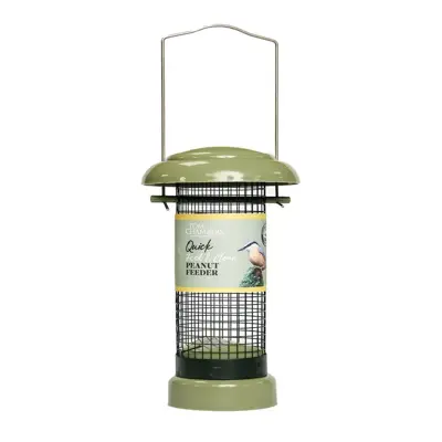 Quick Feed & Clean Peanut Feeder