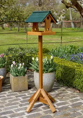 Walton Bird Table